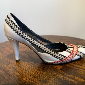 Chic White and Black Stitched Women's Heels